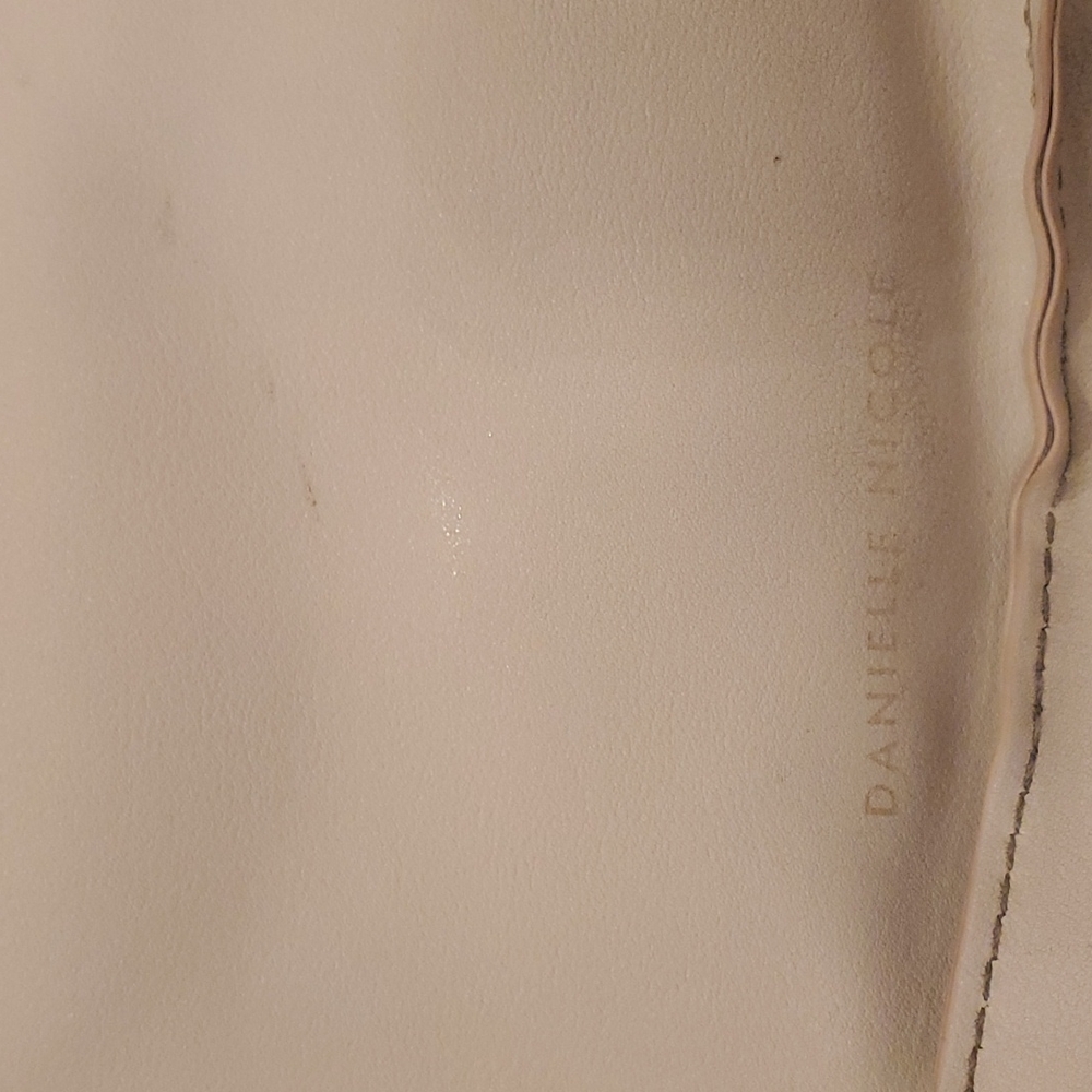 Danielle Nicole Shoulder Bag - Picture 4 of 6